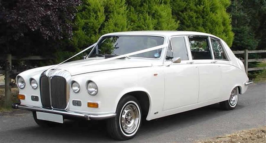 Daimler DS420
