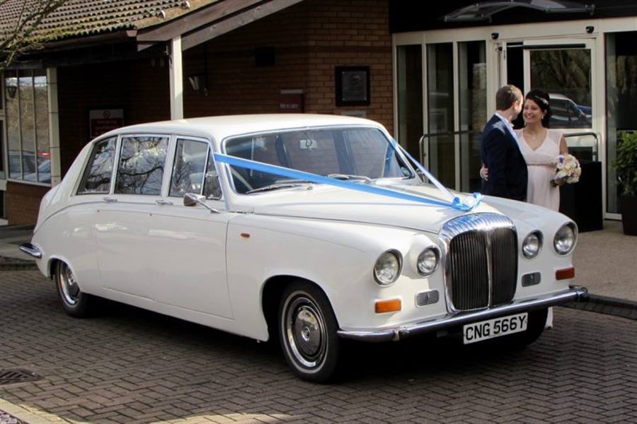 Daimler DS420