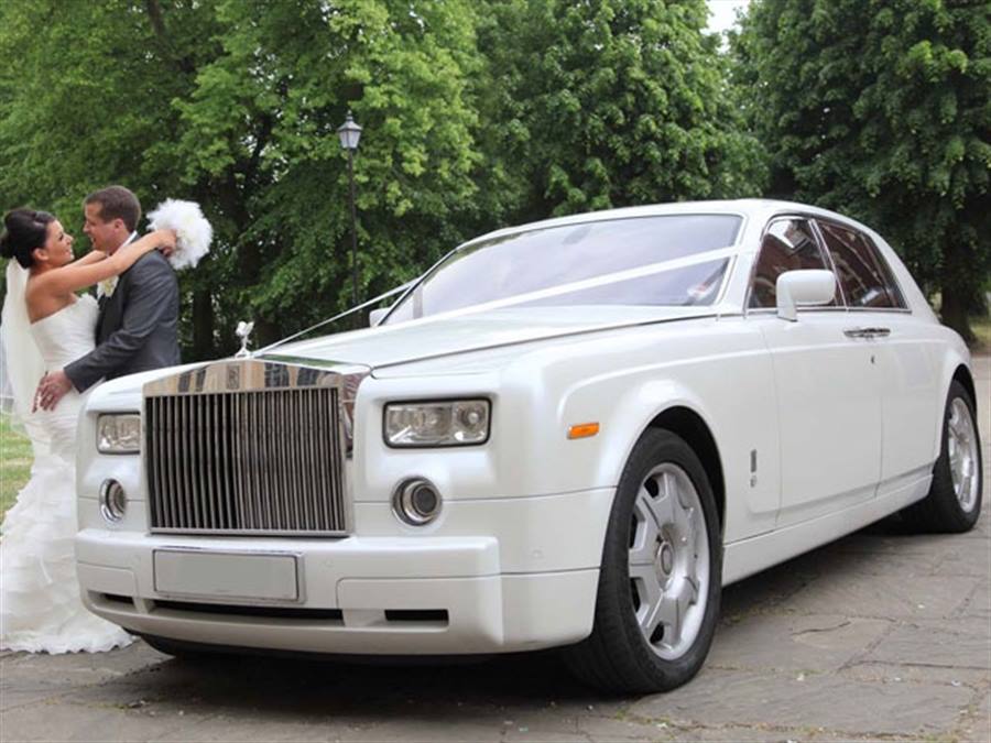 Herts Rollers  White Rolls Royce Phantom Hire