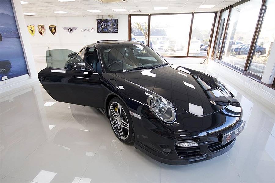 Black Porche 911 Turbo Sports Car Wedding Car