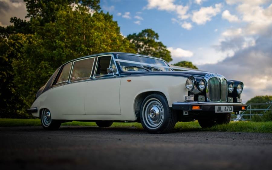 Daimler DS420