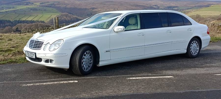 Mercedes Limousine Elegance E350 Binz