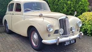 Sunbeam-Talbot 90 Wedding car. Click for more information.