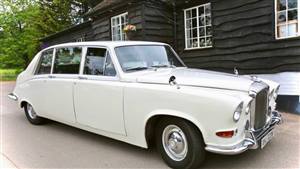 Daimler DS420 Limousine Wedding car. Click for more information.