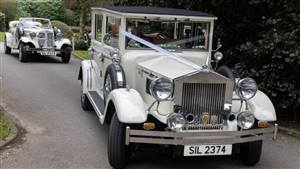 Beauford & Imperial Vintage Pair Wedding car. Click for more information.