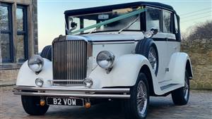 Regent Landaulette Wedding car. Click for more information.