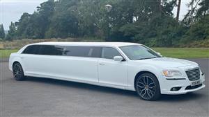 Chrysler Limousine Wedding car. Click for more information.