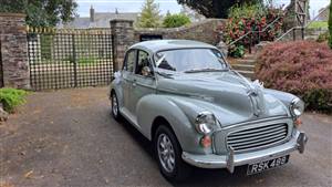 Morris Minor 1000 Wedding car. Click for more information.