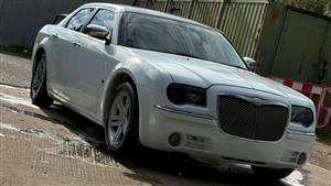 Chrysler 300c Wedding car. Click for more information.