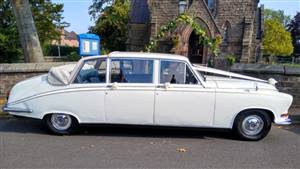 Daimler Limousine Wedding car. Click for more information.