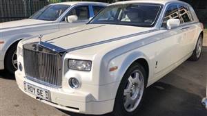 Rolls Royce Phantom Wedding car. Click for more information.