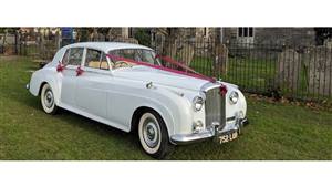 Bentley S2 Wedding car. Click for more information.