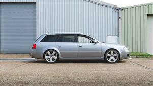 Audi RS6 Wedding car. Click for more information.